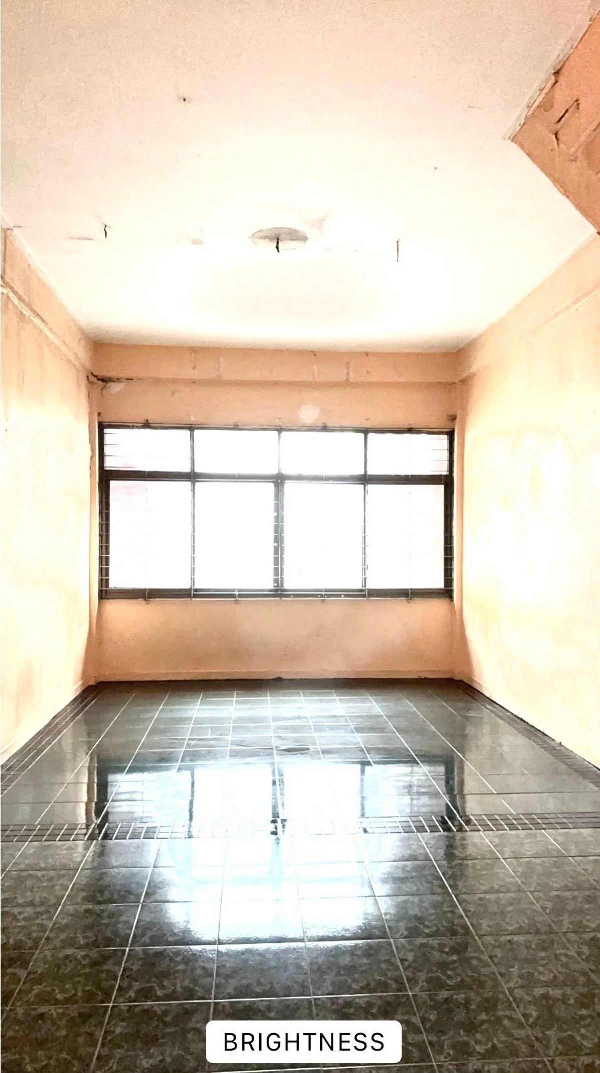 ให้เช่าบ้านสุขุมวิท อโศก ทองหล่อ : ให้เช่าอาคารพาณิชย์ 3 ชั้น ทำเลดี ติดถนนใหญ่ พร้อมพงษ์ ใกล้ห้าง Emquatier 