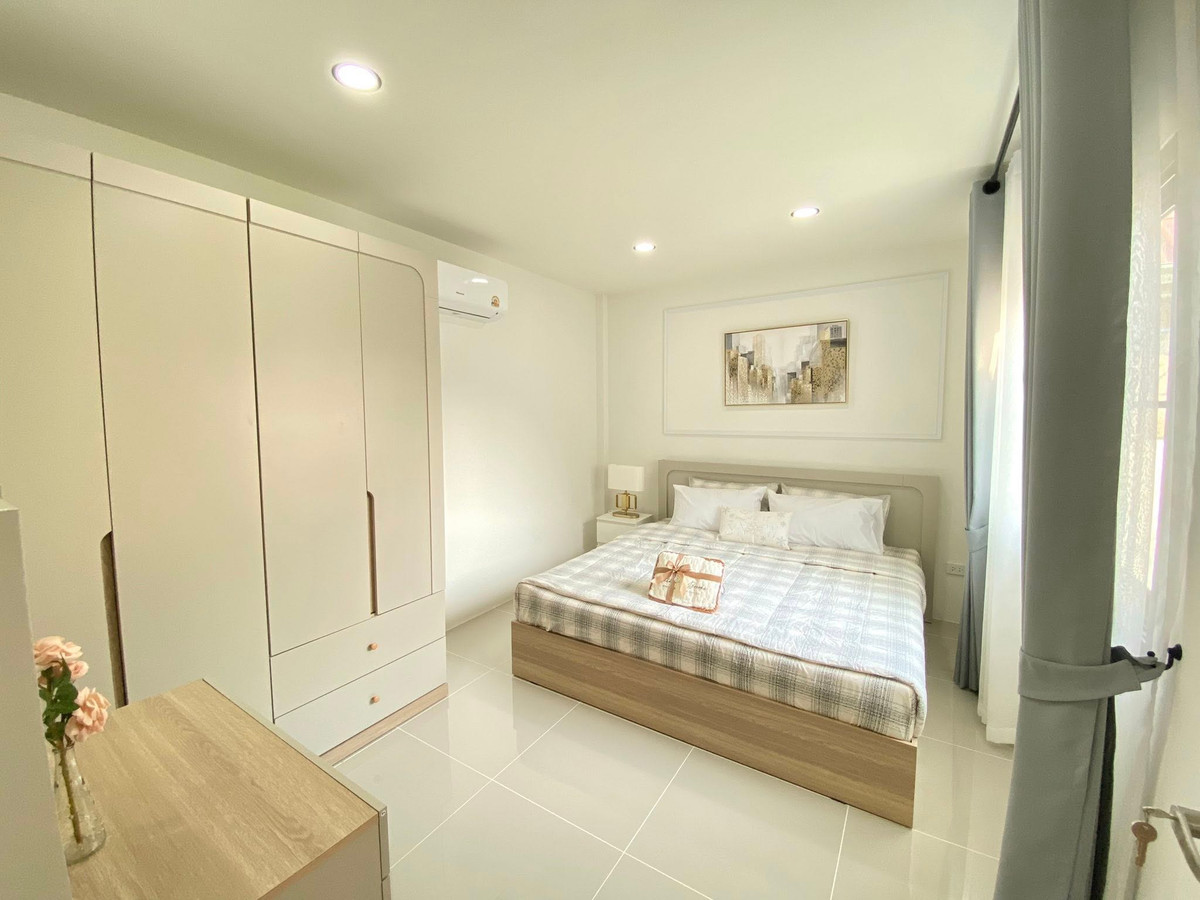 ขายบ้านพัทยา บางแสน ชลบุรี สัตหีบ : บ้านปัณณธร 3 / 3 ห้องนอน (ขาย), Baan Pannathon 3 / 3 Bedrooms (FOR SALE) BEWN021