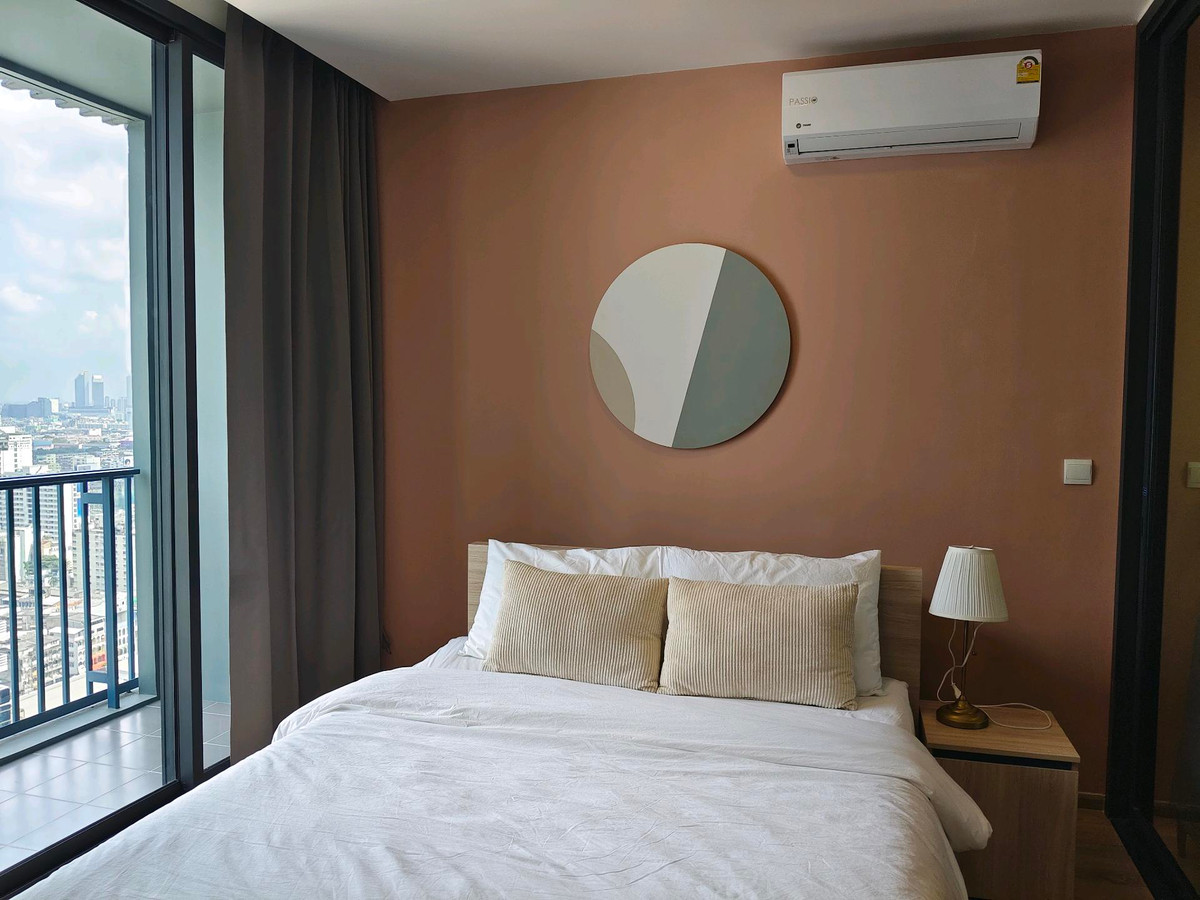 For RentCondoRatchathewi,Phayathai : 🏙 XT PHAYATHAI | Premium condo in the heart of the city, near BTS Phaya Thai.