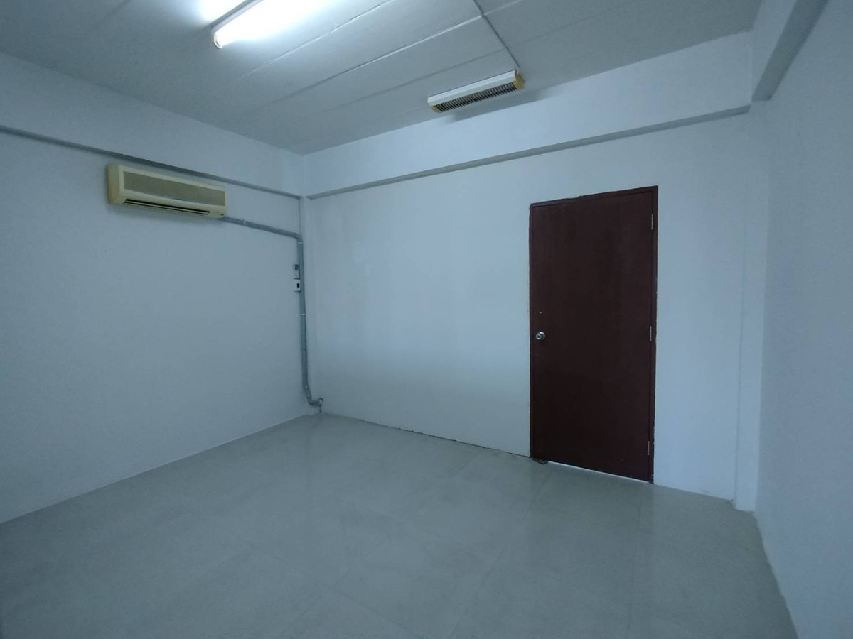 ขายอาคารพาณิชย์นนทบุรี บางใหญ่ บางบัวทอง : ขายอาคารพาณิชย์ ติดถนนบ้านกล้วย - ไทรน้อย 22 ตรว.