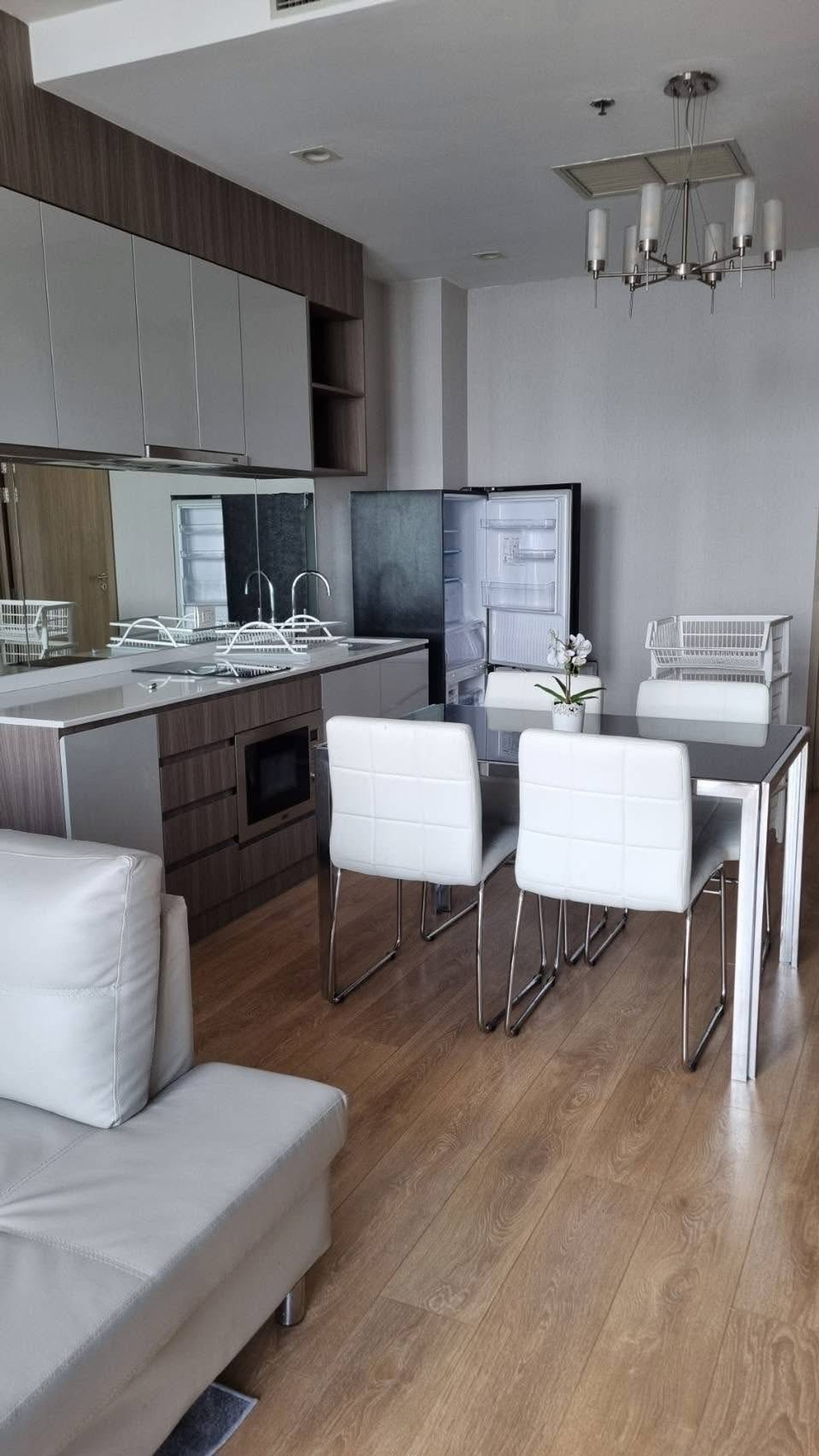 For RentCondoWitthayu, Chidlom, Langsuan, Ploenchit : ✨ GT16021 | Condo Noble Ploenchit, convenient travel, next to BTS, has shuttle, beautiful room, fully furnished. Ready to move in!!
