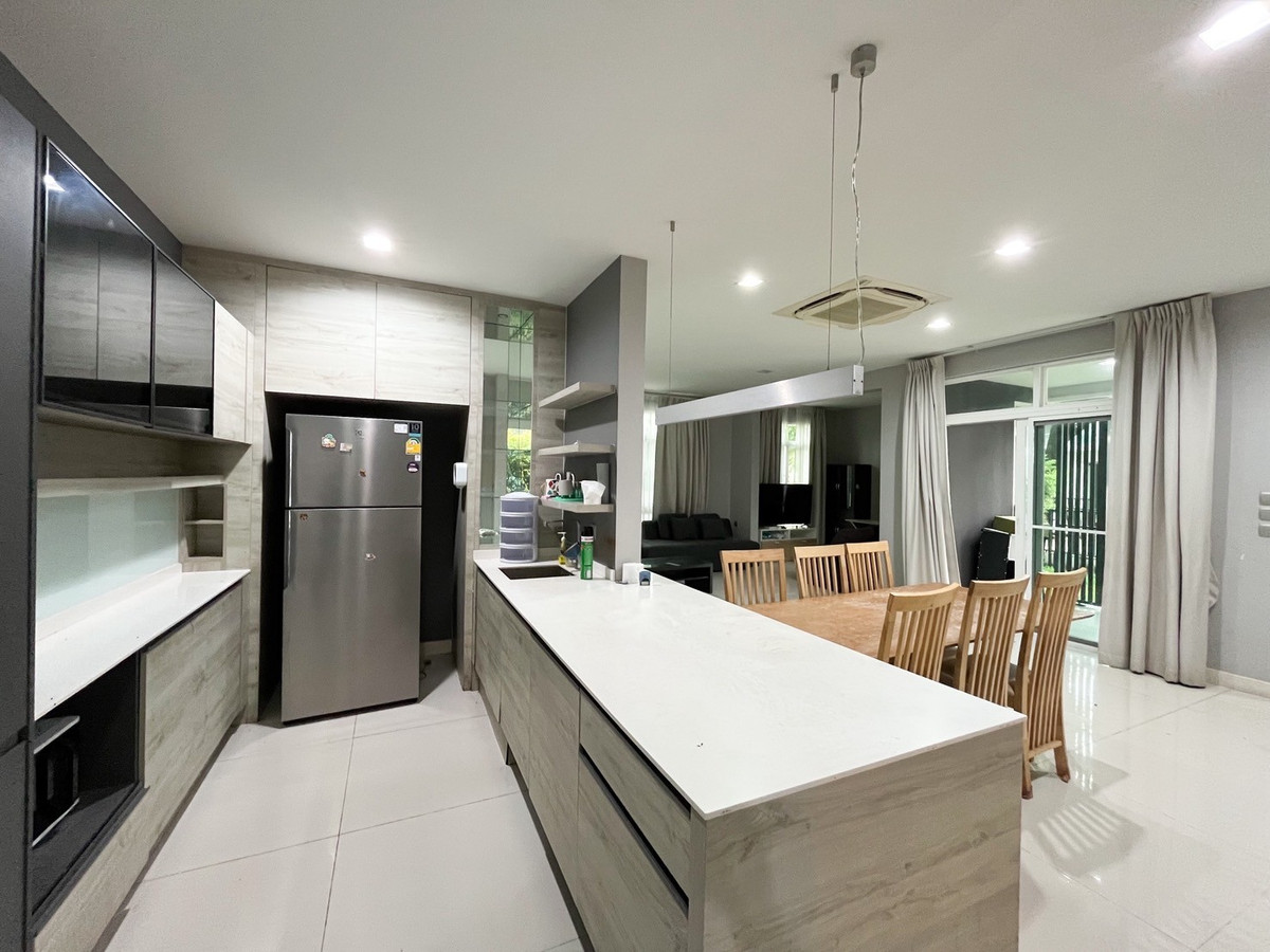 ให้เช่าบ้านบางนา แบริ่ง ลาซาล : ให้เช่า มัณฑนา 2 บางนา กม.7 ใกล้เมกาบางนา เฟอร์ฯ ครบ หลังใหญ่ น่าอยู่มาก