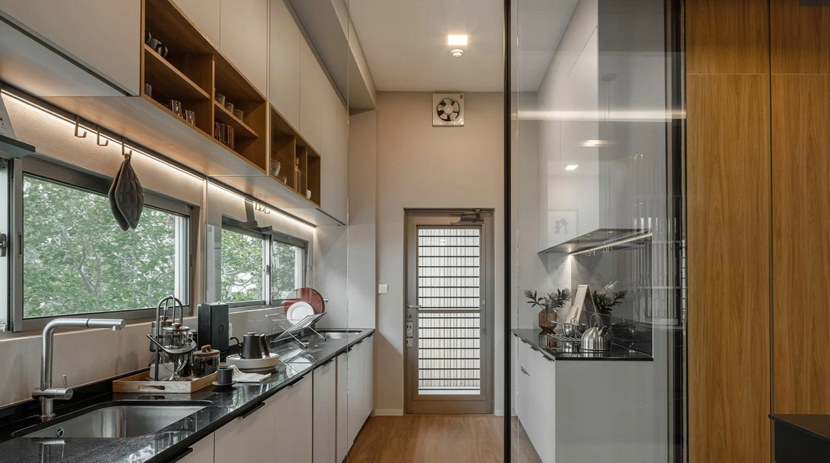 For RentHousePattanakan, Srinakarin : Single house for rent 📍 VIVE Rama 9 📍 4 bedrooms, 3 bathrooms, fully furnished and equipped with appliances