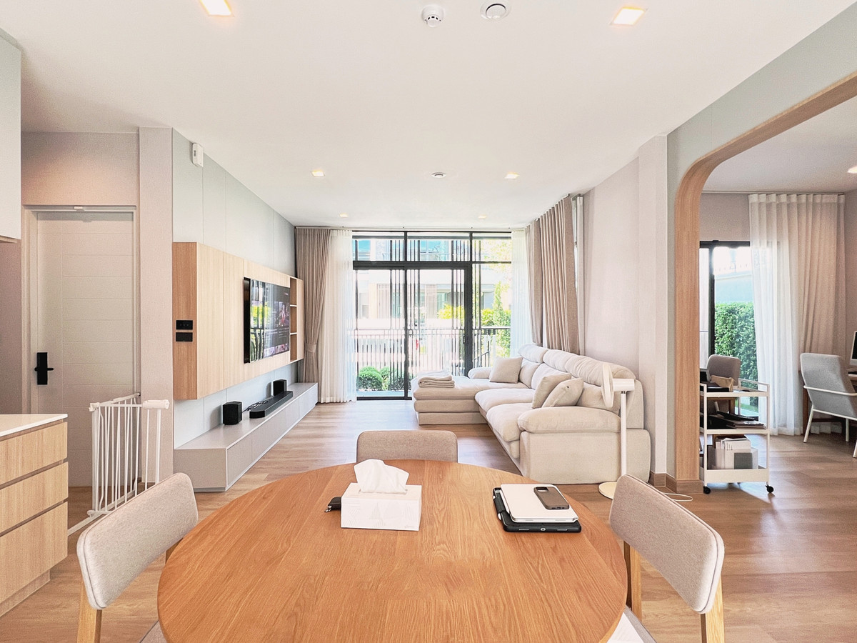 ขายบ้านพระราม 5 ราชพฤกษ์ บางกรวย : ขายขาดทุน!  บางกอก บูเลอวาร์ด ราชพฤกษ์–ปิ่นเกล้า ที่ดิน 67.8 ตร.วา ใกล้ Central Westville