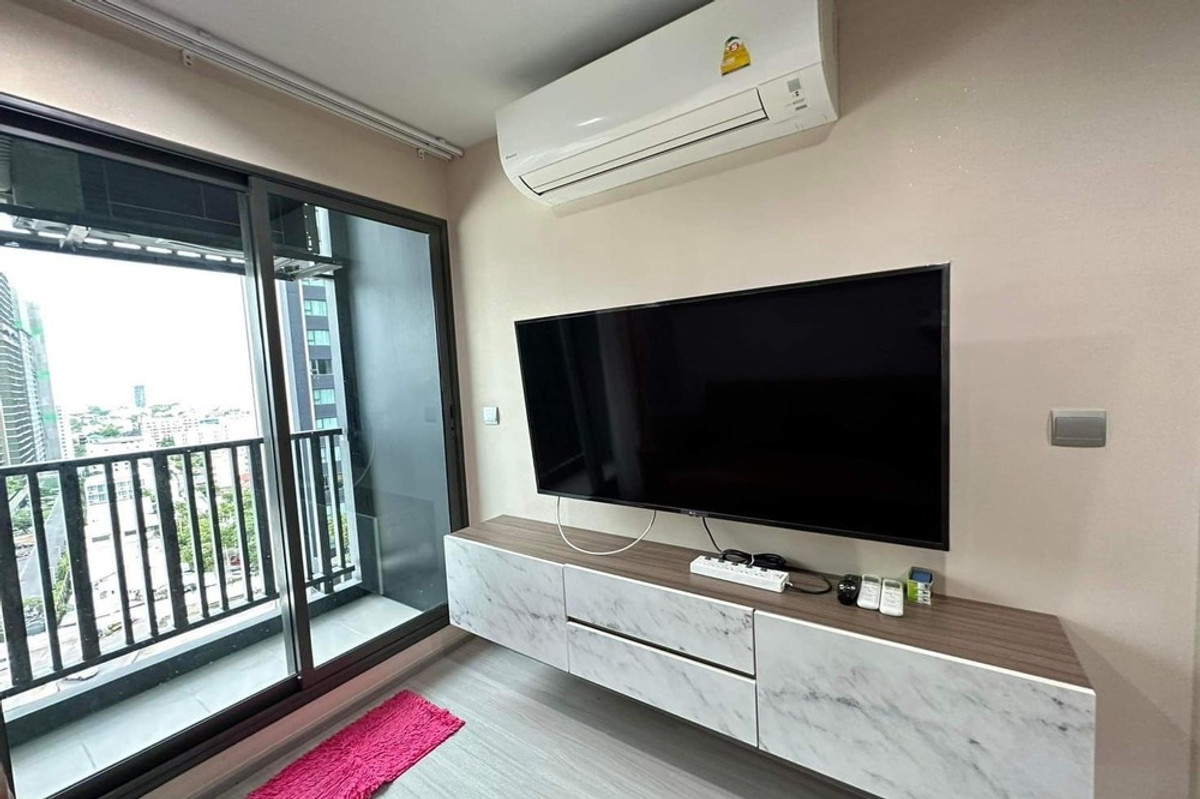 For SaleCondoLadprao, Central Ladprao : 🔥 For Sale !! high floor 15++, East Facing!! 🔥 Code C20230700681..........Life Ladprao, 1 bedroom, 1 bathroom, furnished, Special Deal!!📣📣