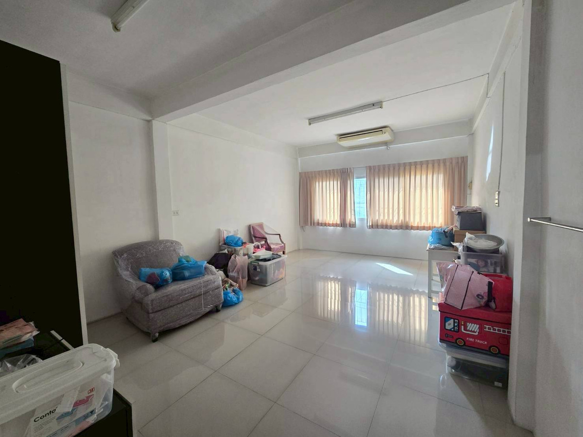 อาคารพาณิชย์สุขุมวิท อโศก ทองหล่อ : ขาย/ให้เช่าอาคารพาณิชย์ 2คูหา ทำเลสวยเข้าออกหลายทาง เอกมัย สุขุมวิท71 เหมาะทำโฮสเทล (N.1912)