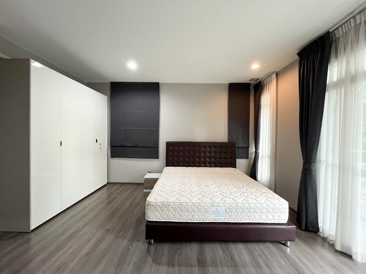 ให้เช่าบ้านบางนา แบริ่ง ลาซาล : ให้เช่า มัณฑนา 2 บางนา กม.7 ใกล้เมกาบางนา เฟอร์ฯ ครบ หลังใหญ่ น่าอยู่มาก