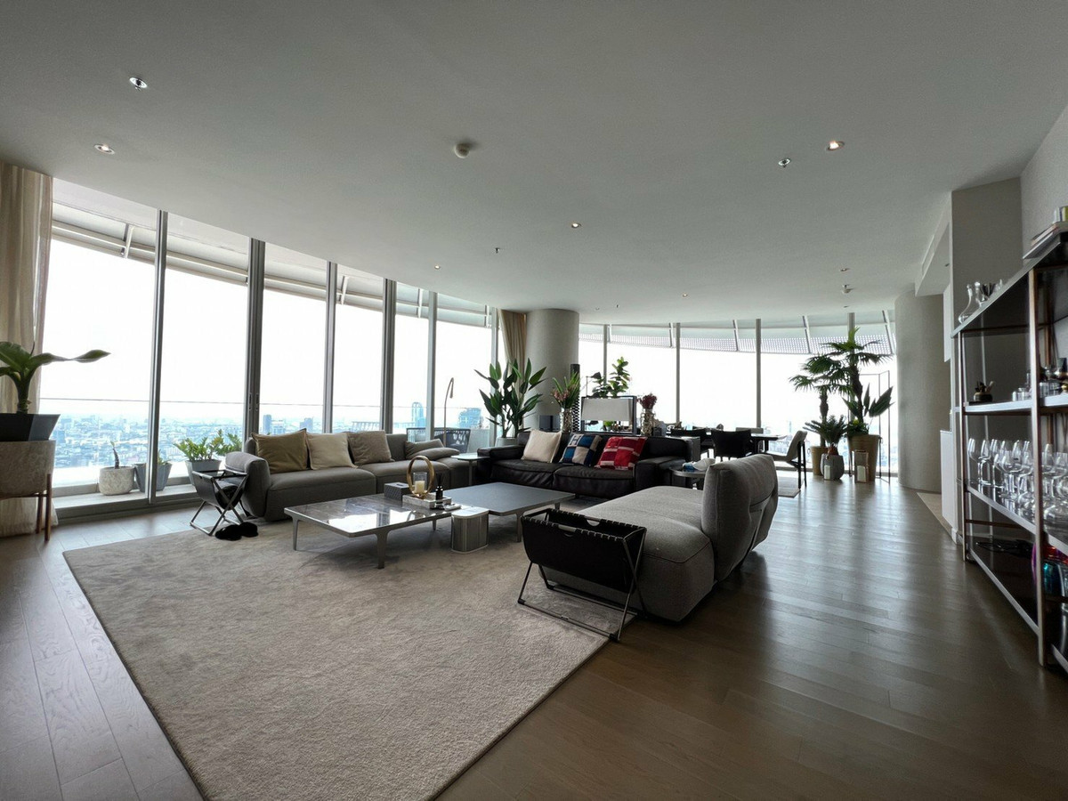 For RentCondoWitthayu, Chidlom, Langsuan, Ploenchit : Magnolias Ratchadamri Boulevard - 4 Bedrooms for RENT