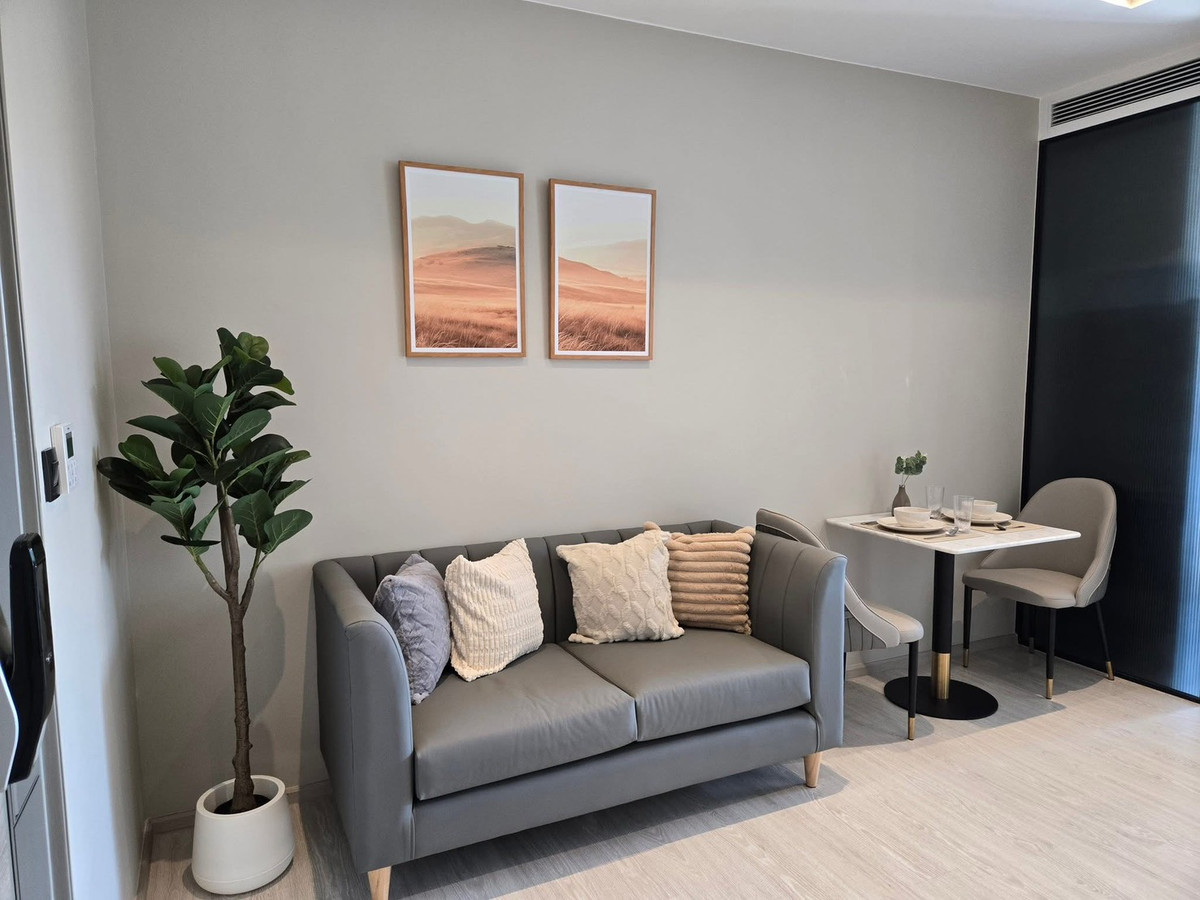 For RentCondoSukhumvit, Asoke, Thonglor : Condo The Room Sukhumwit 38, 1 bedroom, near BTS Thonglor