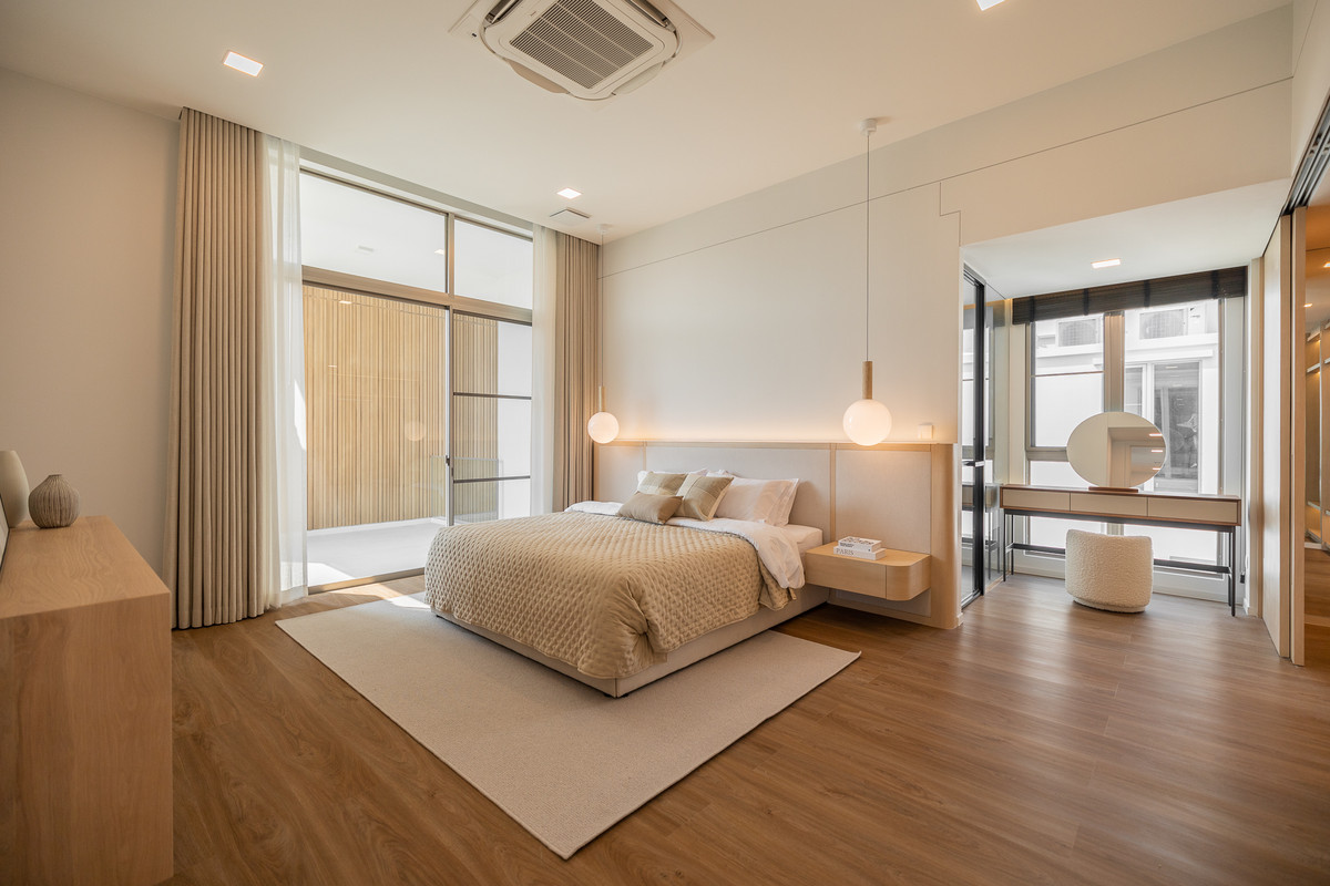 For RentHousePattanakan, Srinakarin : Single house for rent 📍 VIVE Rama 9 📍 4 bedrooms, 3 bathrooms, fully furnished and equipped with appliances