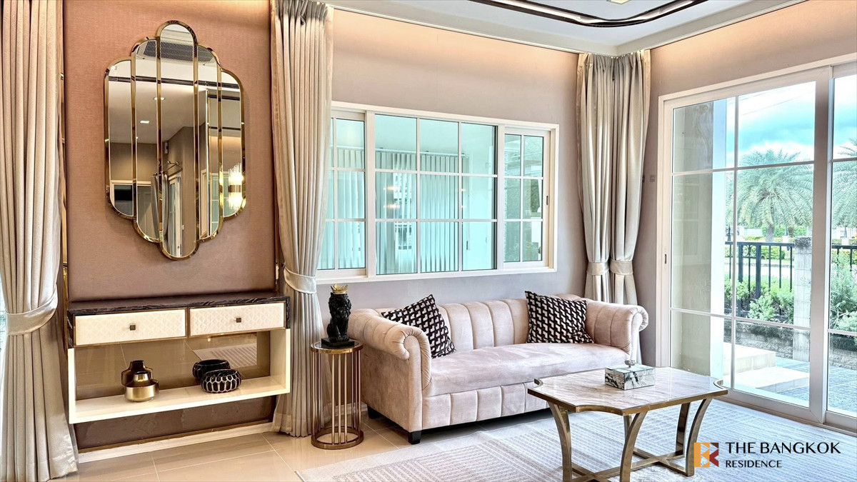 ขายบ้านเกษตร นวมินทร์ ลาดปลาเค้า : Grandio ลาดพร้าว–เกษตรนวมินทร์ | บ้านตัวอย่างแต่งครบ แปลงมุมติดสวน | 264 ตร.ม. พร้อมเฟอร์นิเจอร์เข้าอยู่ทันที