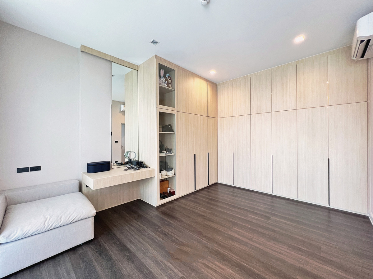 ขายบ้านพระราม 5 ราชพฤกษ์ บางกรวย : ขายขาดทุน!  บางกอก บูเลอวาร์ด ราชพฤกษ์–ปิ่นเกล้า ที่ดิน 67.8 ตร.วา ใกล้ Central Westville