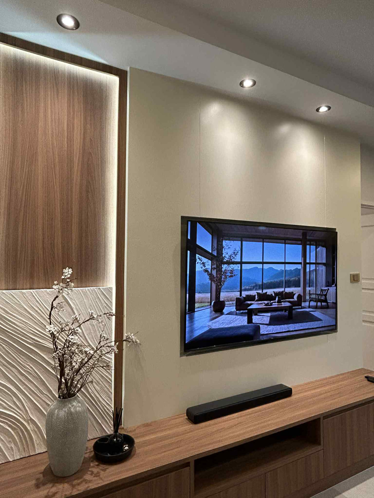 ให้เช่าคอนโดพระราม 9 เพชรบุรีตัดใหม่ RCA : 🔥(𝑹𝒆𝒏𝒕) 𝑺𝒖𝒑𝒂𝒍𝒂𝒊 𝑾𝒆𝒍𝒍𝒊𝒏𝒈𝒕𝒐𝒏 1 🔥 ศุภาลัย เวลลิงตัน 1 🔥