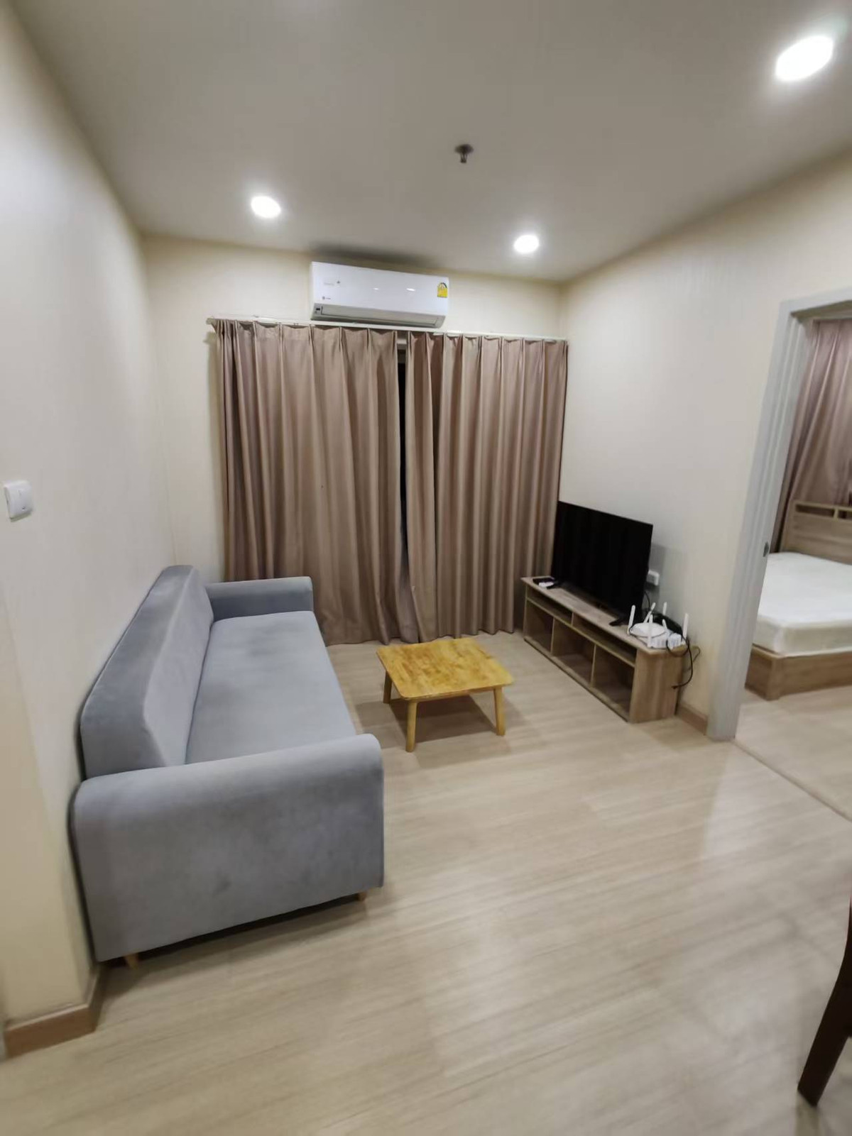 For RentCondoRamkhamhaeng, Hua Mak : Condo for rent, Supalai Veranda Ramkhamhaeng, Rajamangala view, 67 sq m., 2 bedrooms, 2 bathrooms, near ABAC.