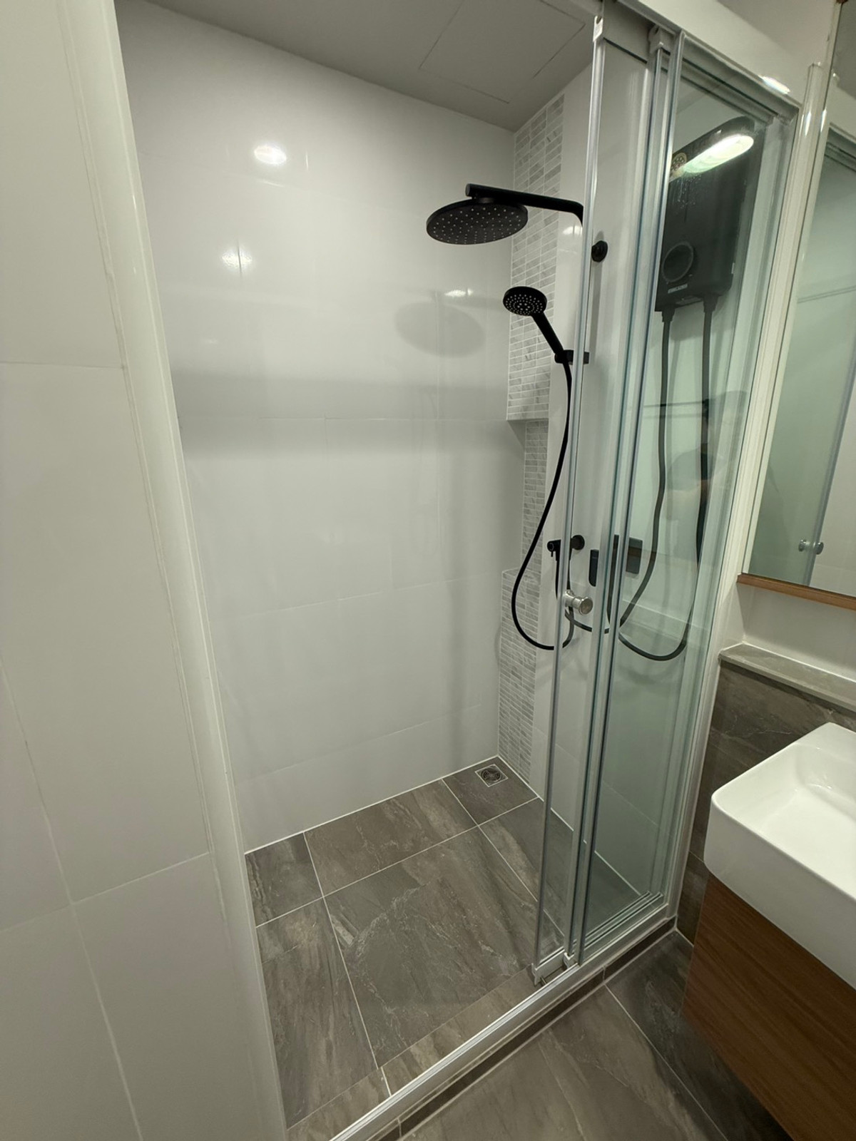 ให้เช่าคอนโดสุขุมวิท อโศก ทองหล่อ : 𝐂𝐮𝐥𝐭𝐮𝐫𝐞 𝐓𝐡𝐨𝐧𝐠𝐥𝐨𝐫 I 𝐚 𝐁𝐑𝐀𝐍𝐃 𝐍𝐄𝐖 𝟑𝟐 𝐬𝐪𝐦. I 30,000✨