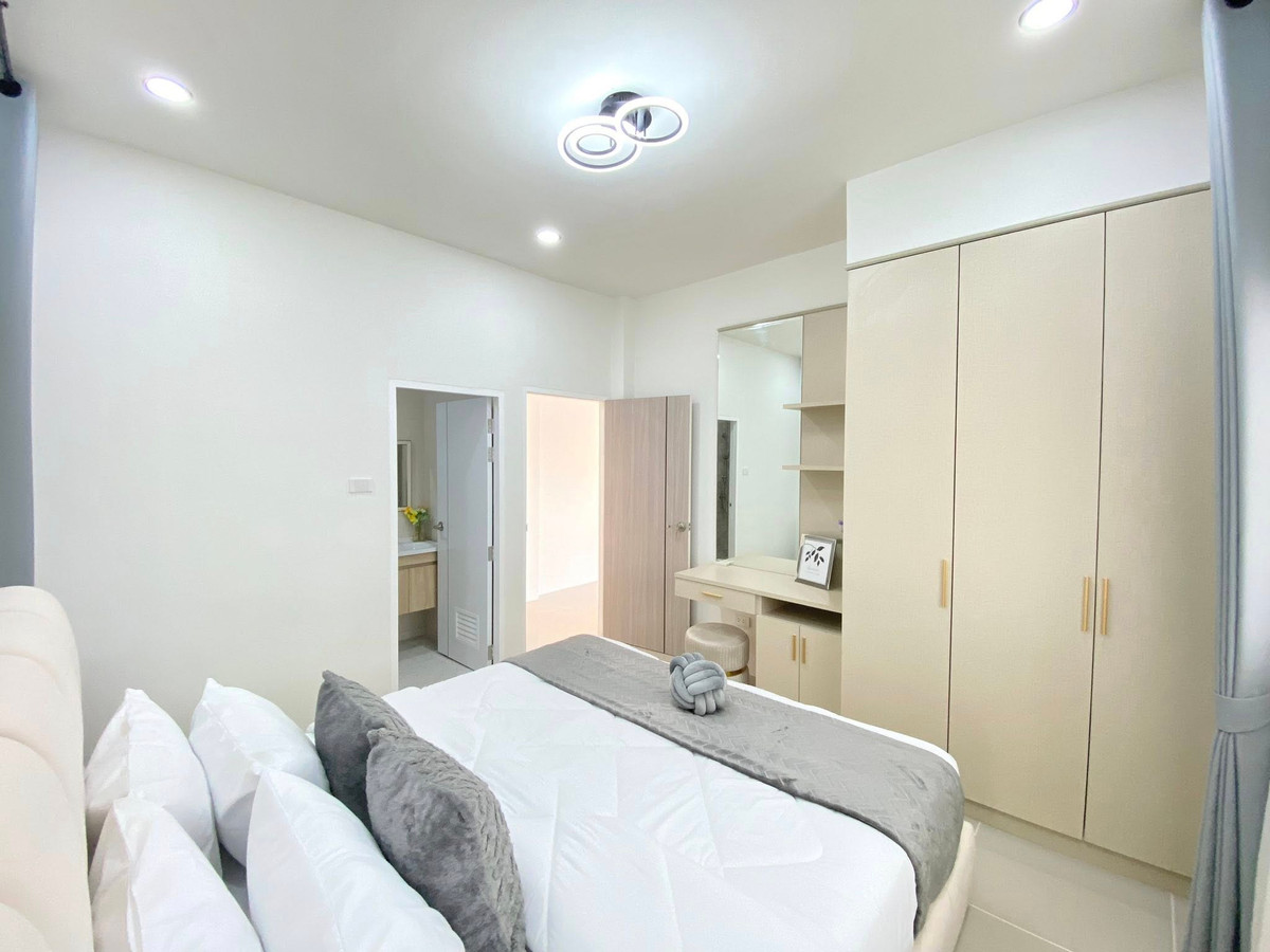 ขายบ้านพัทยา บางแสน ชลบุรี สัตหีบ : บ้านปัณณธร 3 / 3 ห้องนอน (ขาย), Baan Pannathon 3 / 3 Bedrooms (FOR SALE) BEWN021