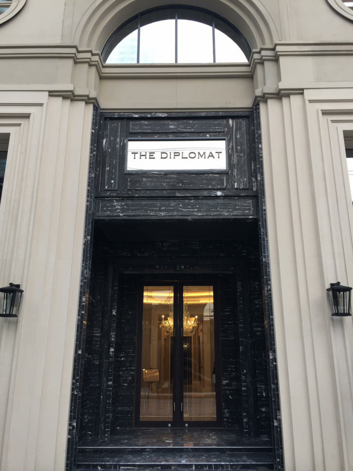 For SaleCondoSathorn, Narathiwat : For Sale The Diplomat Sathorn Condominium 44.29 sq.m. Near BTS Surasak and Central Silom