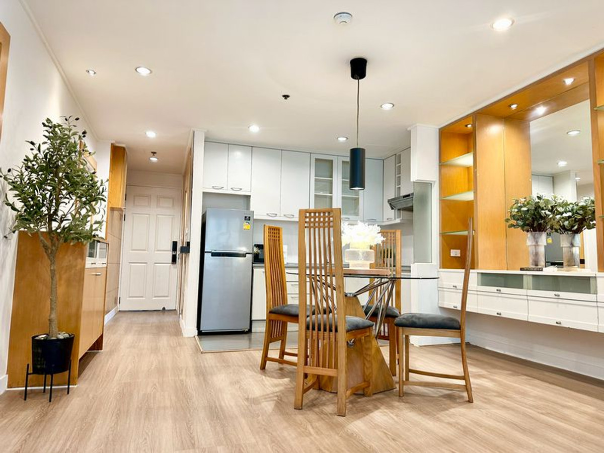 ให้เช่าคอนโดวิทยุ ชิดลม หลังสวน : M1517 ให้เช่า คอนโด รีเจ้นท์ รอยัล เพลส