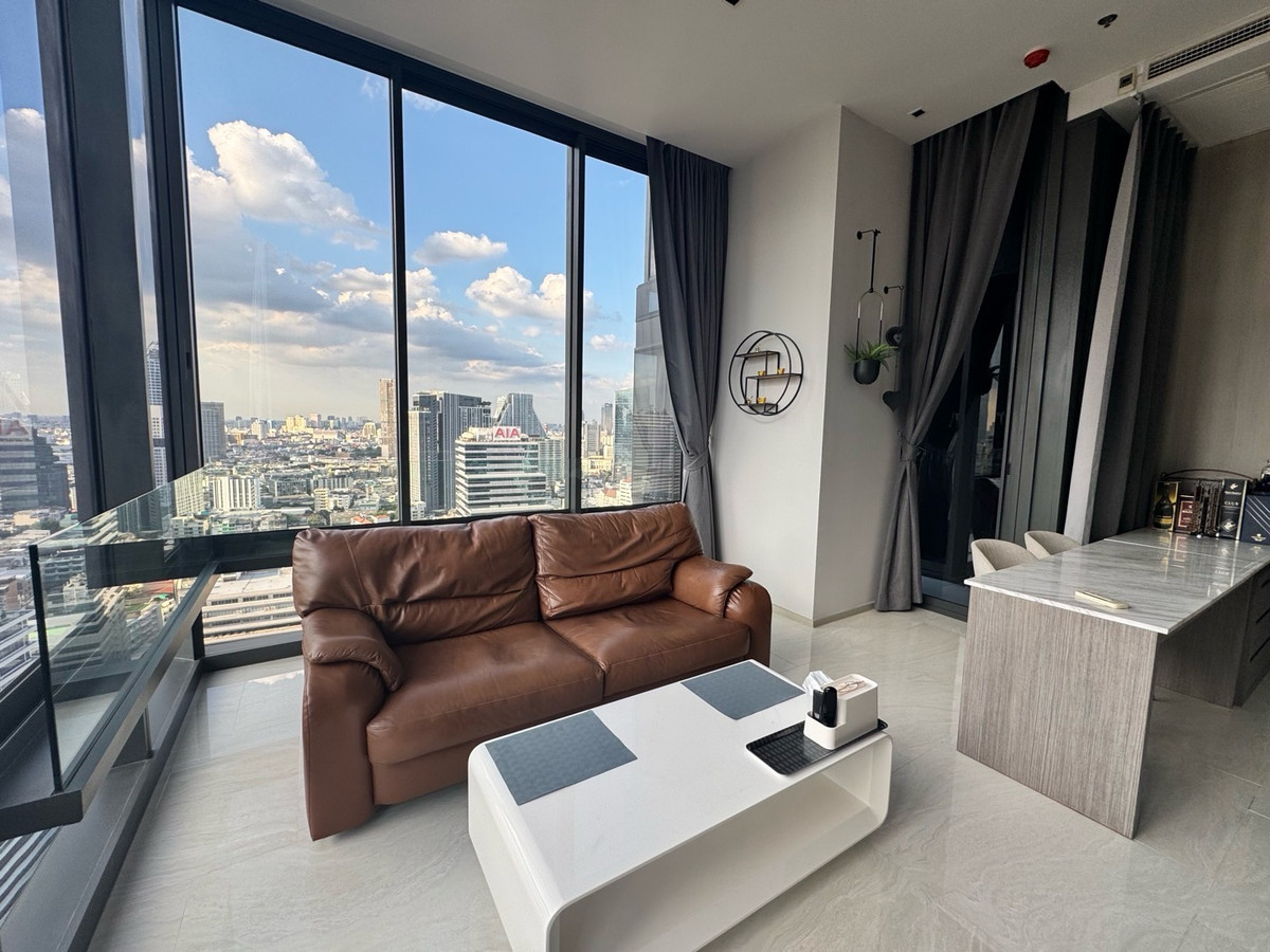 ขายคอนโดสีลม ศาลาแดง บางรัก : ขายด่วน 2 ห้องนอน 2 ห้องน้ำ Ashton Silom วิว icon siam ราคา 19.5 ล้านบาท ฟรีค่าโอน ติดต่อ 0869017364 