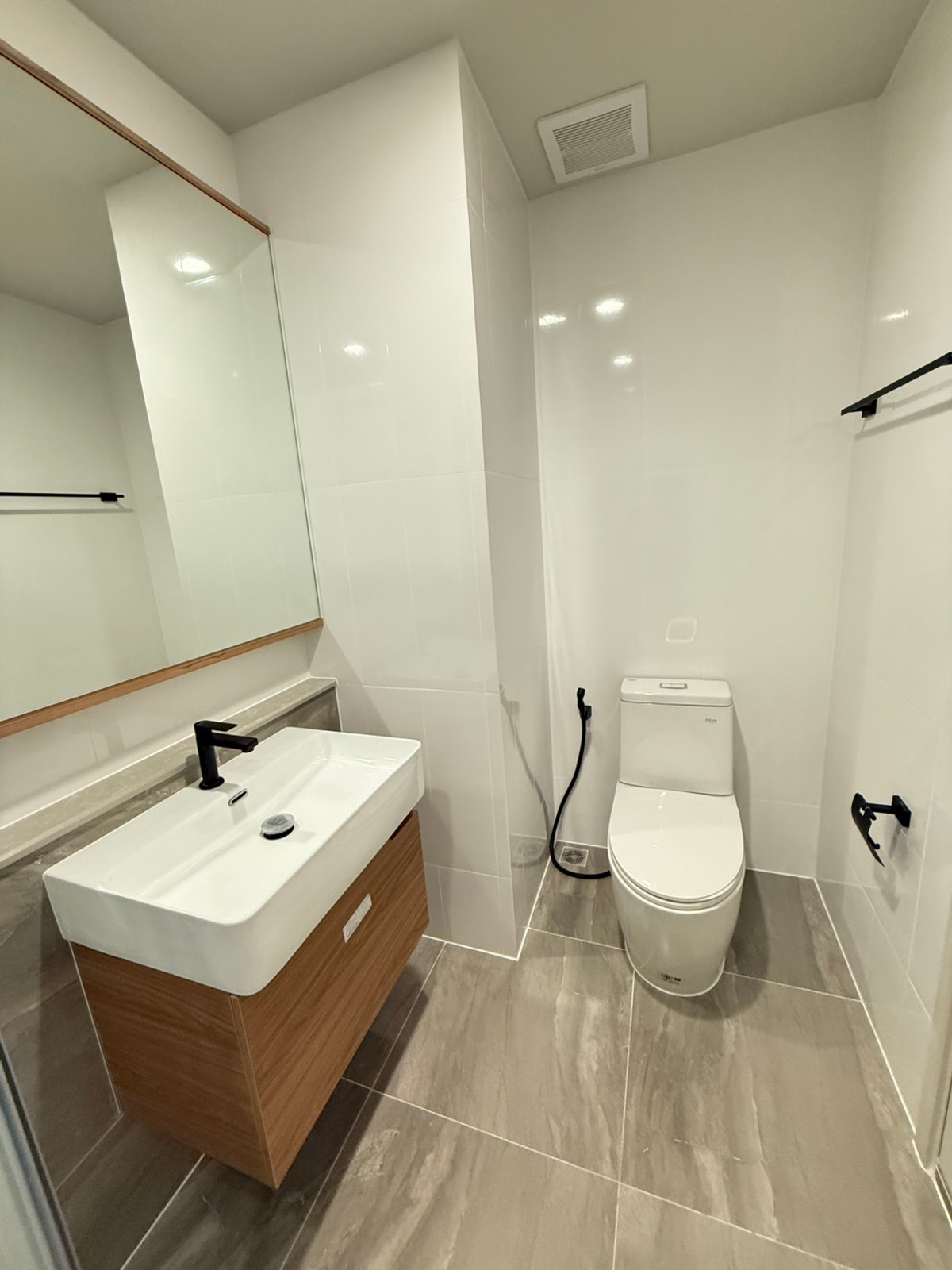 ให้เช่าคอนโดสุขุมวิท อโศก ทองหล่อ : 𝐂𝐮𝐥𝐭𝐮𝐫𝐞 𝐓𝐡𝐨𝐧𝐠𝐥𝐨𝐫 I 𝐚 𝐁𝐑𝐀𝐍𝐃 𝐍𝐄𝐖 𝟑𝟐 𝐬𝐪𝐦. I 30,000✨