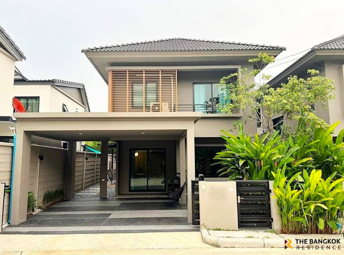 ขายบ้านบางนา แบริ่ง ลาซาล : บ้านแต่งใหม่ครบทั้งหลัง! Areeya Como Botanica บางนา | ใกล้ Mega บางนา 5 นาที | 4 ห้องนอน พร้อมเฟอร์เกือบทั้งหลัง