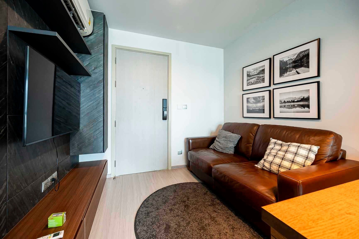 For RentCondoLadprao, Central Ladprao : 🔥 Urgent Rental 🔥 Life Lardprao Condo, Brand New, Beautiful City View, Fully Furnished, Ready to Move In❗