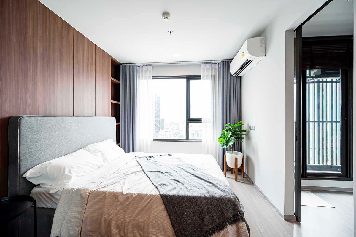 For RentCondoLadprao, Central Ladprao : 🔥 Urgent Rental 🔥 Life Lardprao Condo, Brand New, Beautiful City View, Fully Furnished, Ready to Move In❗