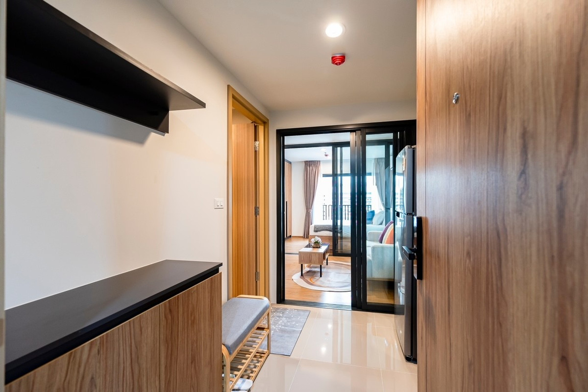 ให้เช่าคอนโดลาดพร้าว เซ็นทรัลลาดพร้าว : 🔥ให้เช่าด่วน🔥The Line ทำเลดี ห้องใหม่สวยมาก เฟอร์นิเจอร์ครบ พร้อมเข้าอยู่ เดินทางสะดวกใกล้ BTS 5 แยกลาดพร้าว ❗