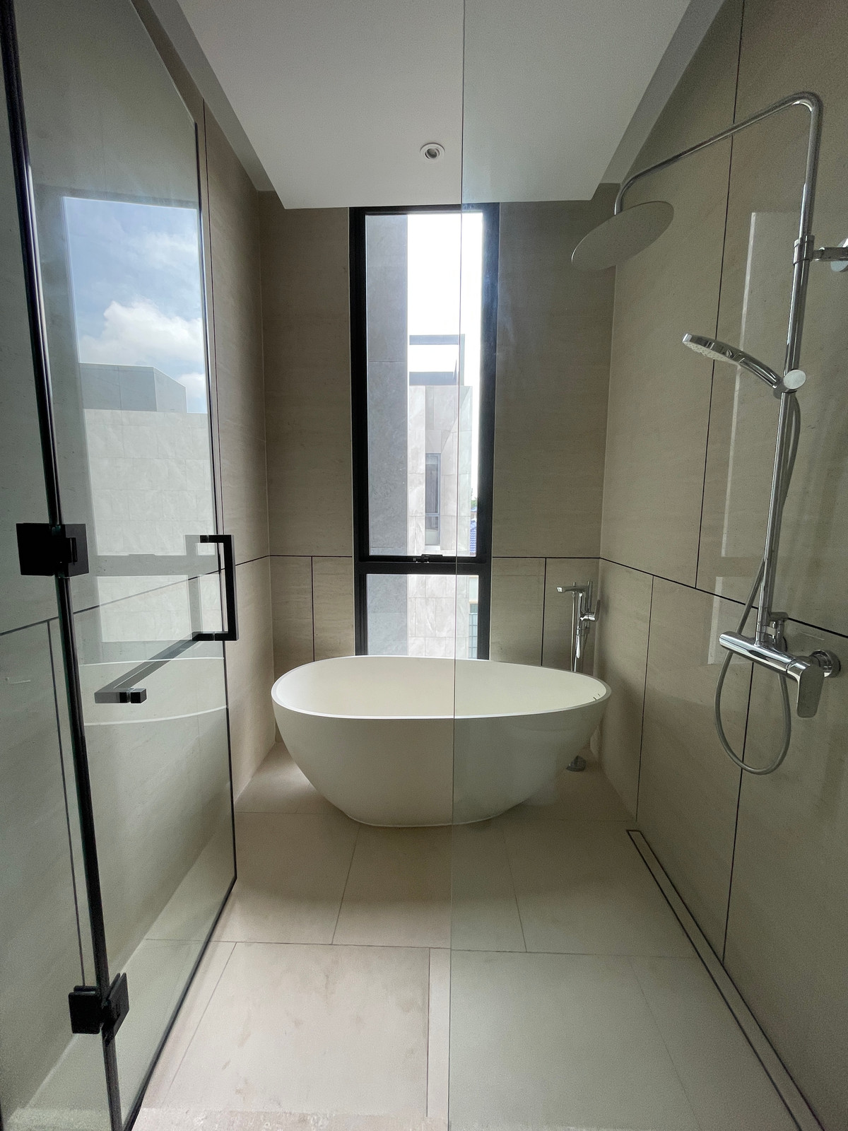 ขายบ้านพัฒนาการ ศรีนครินทร์ : ขายบ้านเดี่ยวหรู 4 ชั้น ZENITH 5 RESIDENCES ศรีนครินทร์ หลัง Paradise Park พื้นที่ใช้สอย 531 ตร.ม. ใกล้รถไฟฟ้าสายสีเหลือง