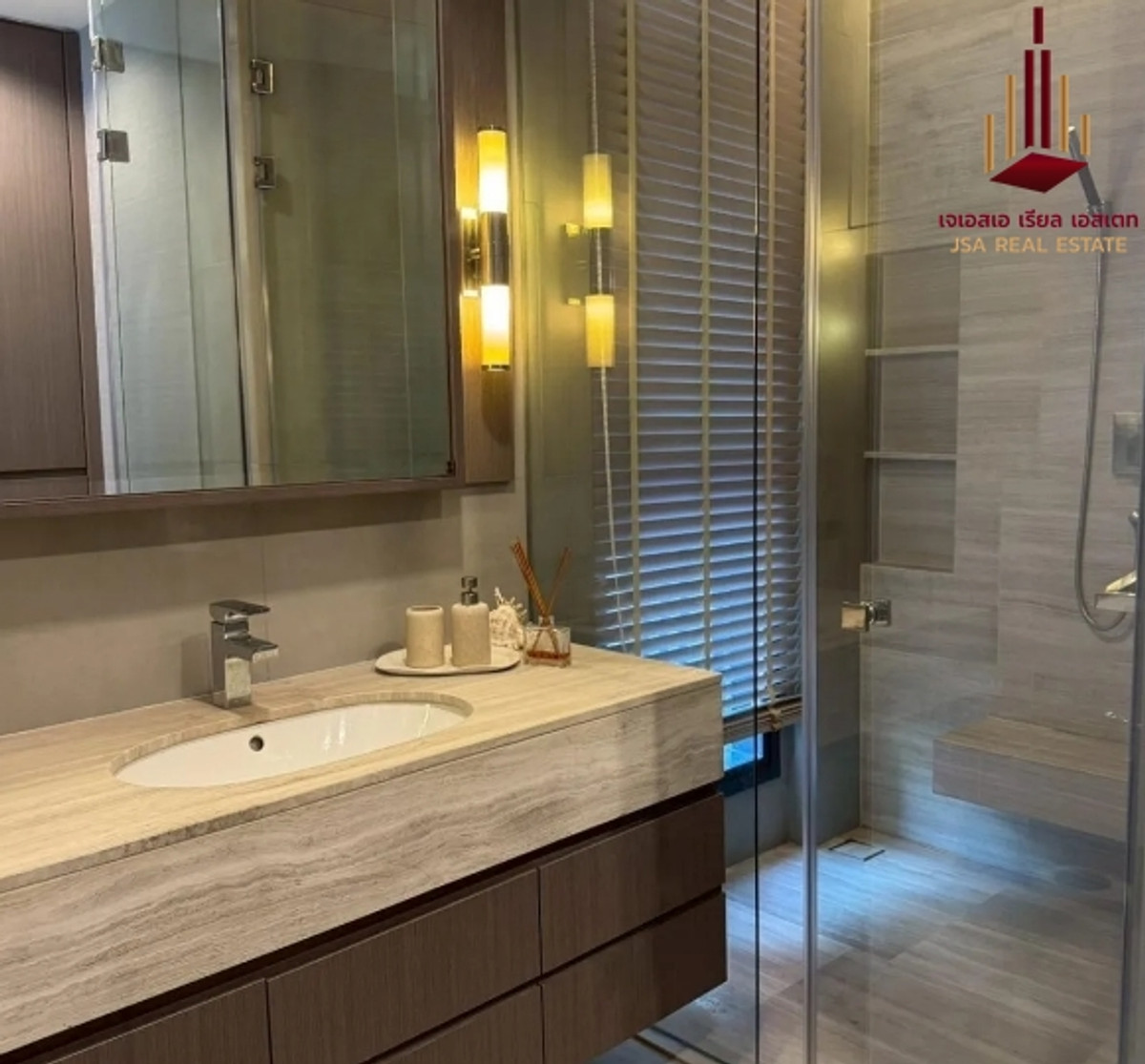 For RentCondoSathorn, Narathiwat : ✨ For Rent: The Diplomat Sathorn Condo ✨ 💰 Only 50,000 THB/month