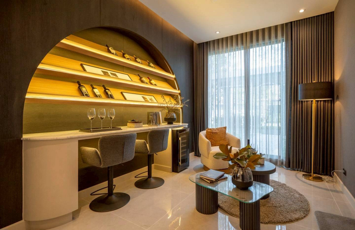 For SaleHouseRattanathibet, Sanambinna : Bangkok Boulevard Ngamwongwan Esplanade Cineplex Ngamwongwan-Khae Rai Code : H8150