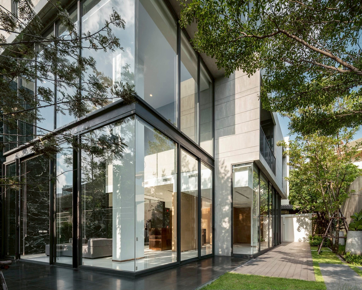 For RentCondoSukhumvit, Asoke, Thonglor : LTH13756 – Condo for Rent | Vana Residences Sukhumvit 26 | 205 sqm | 3 Beds 4 Baths | Near BTS Thong Lo | 155K/Month | Condo for rent Vana Residences Sukhumvit 26