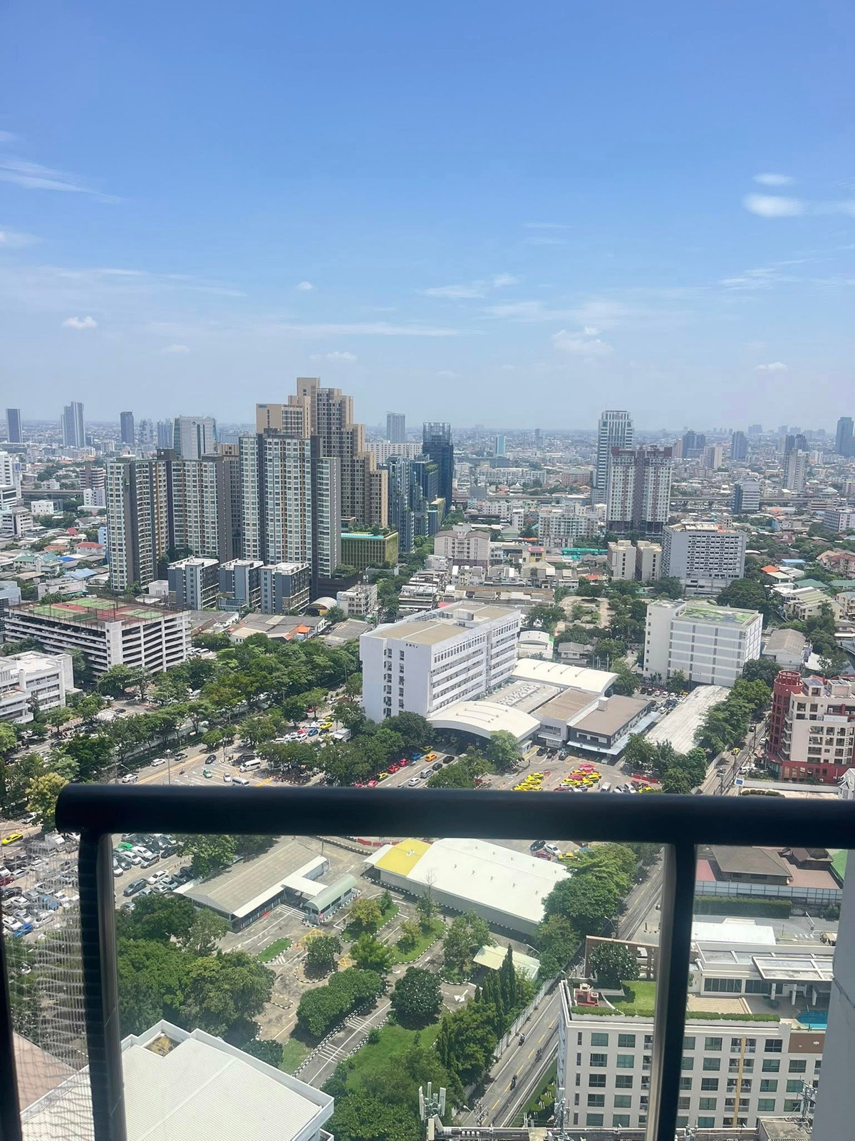 ให้เช่าคอนโดสะพานควาย จตุจักร : 🏷️   [For Rent] Condo M Jatujak | Pet Friendly | 1BR 34 sq.m | Floor 19 (Tower A) | 20,000 THB/month | Ref: UE0003 | LINE: @747caxmk