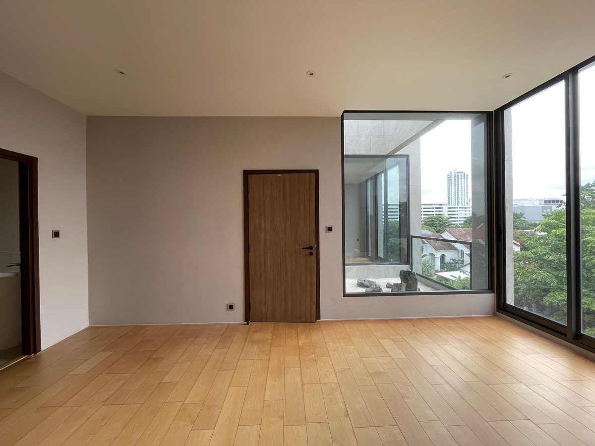 ขายบ้านพัฒนาการ ศรีนครินทร์ : ขายบ้านเดี่ยวหรู 4 ชั้น ZENITH 5 RESIDENCES ศรีนครินทร์ หลัง Paradise Park พื้นที่ใช้สอย 531 ตร.ม. ใกล้รถไฟฟ้าสายสีเหลือง