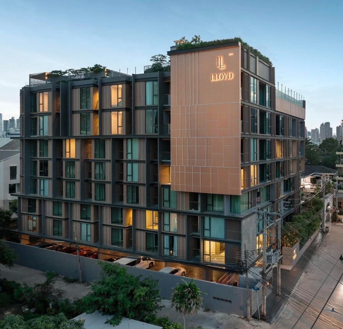 For RentCondoRama9, Petchburi, RCA : For Rent Condo nearly Thonglor - Bangkok Hospital