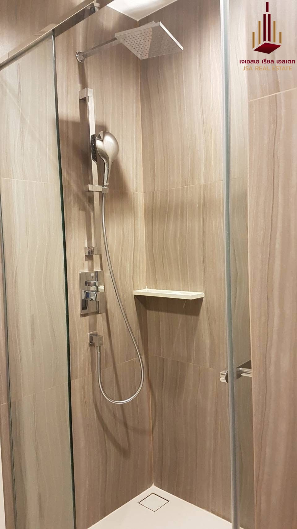 For SaleCondoSapankwai,Jatujak : ✨ For Sale: The Line Phahon-Pradipat Condo ✨ 💰 Only 4,849,000 THB