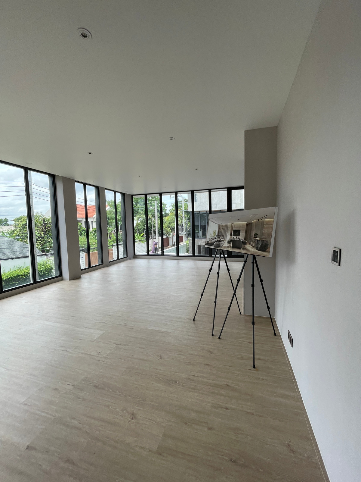 ขายบ้านพัฒนาการ ศรีนครินทร์ : ขายบ้านเดี่ยวหรู 4 ชั้น ZENITH 5 RESIDENCES ศรีนครินทร์ หลัง Paradise Park พื้นที่ใช้สอย 531 ตร.ม. ใกล้รถไฟฟ้าสายสีเหลือง