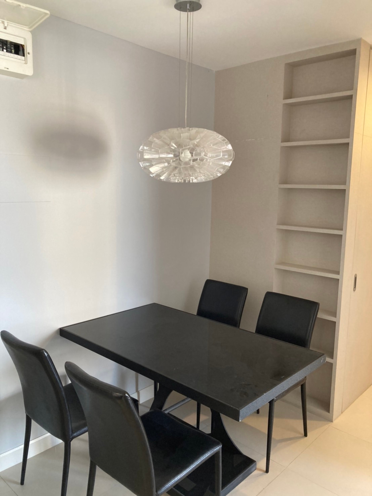 ให้เช่าคอนโดราชเทวี พญาไท : ปล่อยเช่า  ปทุมวัน รีสอร์ท   ห้องรีโนเวทใหม่ทั้งห้อง