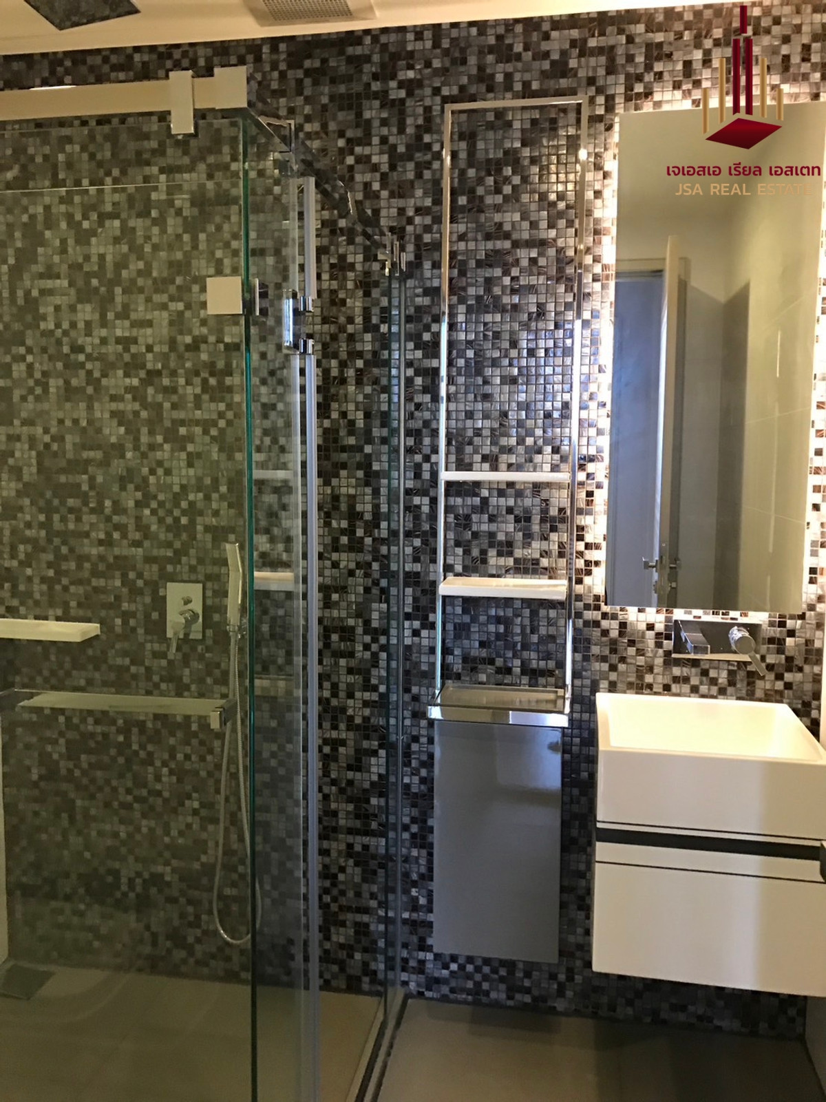 ให้เช่าคอนโดสาทร นราธิวาส : ✨  The Room Sathorn Pun Road For Rent Only 40k/month✨