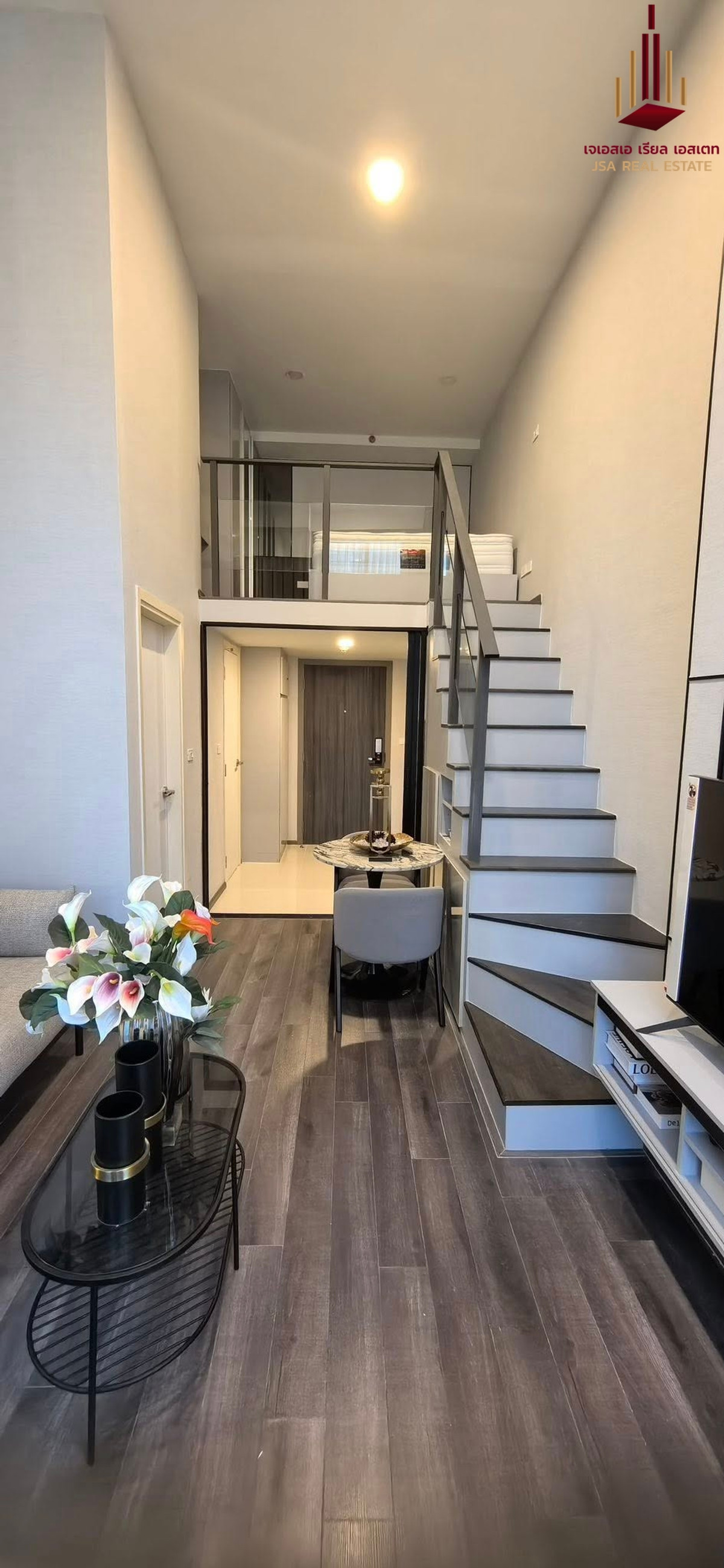 ขายคอนโดพระราม 9 เพชรบุรีตัดใหม่ RCA : ✨ For Sale: KnightsBridge Space Rama 9 Condo ✨ 💰 Only 4,700,000 THB