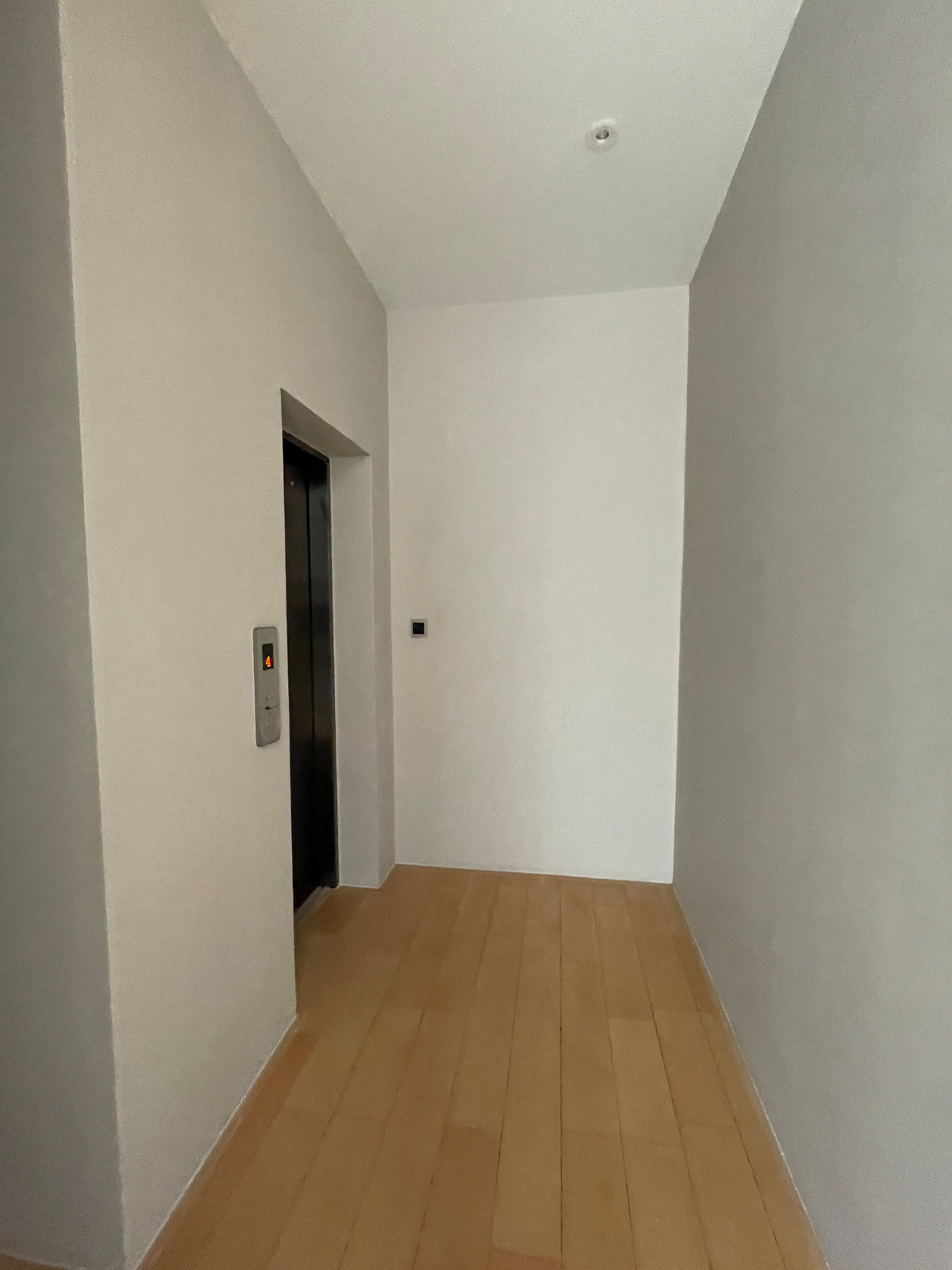 ขายบ้านพัฒนาการ ศรีนครินทร์ : ขายบ้านเดี่ยวหรู 4 ชั้น ZENITH 5 RESIDENCES ศรีนครินทร์ หลัง Paradise Park พื้นที่ใช้สอย 531 ตร.ม. ใกล้รถไฟฟ้าสายสีเหลือง