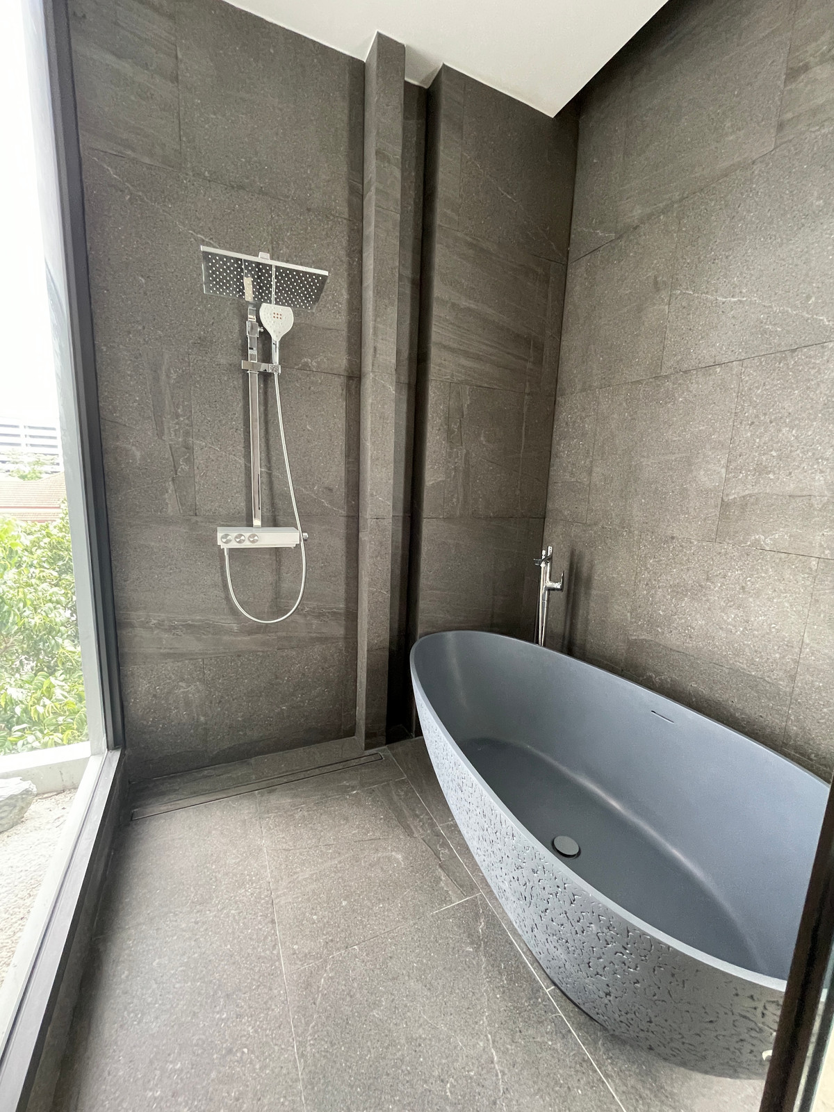 ขายบ้านพัฒนาการ ศรีนครินทร์ : ขายบ้านเดี่ยวหรู 4 ชั้น ZENITH 5 RESIDENCES ศรีนครินทร์ หลัง Paradise Park พื้นที่ใช้สอย 531 ตร.ม. ใกล้รถไฟฟ้าสายสีเหลือง