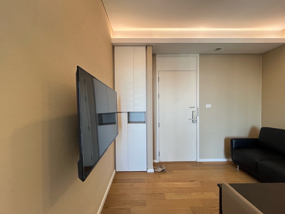 For RentCondoLadprao, Central Ladprao : Urgent for rent‼️Condo, location at Lat Phrao Intersection, near MRT and BTS. You can make an appointment to view the actual room.