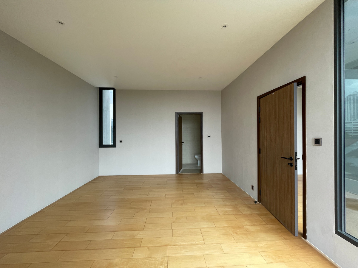 ขายบ้านพัฒนาการ ศรีนครินทร์ : ขายบ้านเดี่ยวหรู 4 ชั้น ZENITH 5 RESIDENCES ศรีนครินทร์ หลัง Paradise Park พื้นที่ใช้สอย 531 ตร.ม. ใกล้รถไฟฟ้าสายสีเหลือง