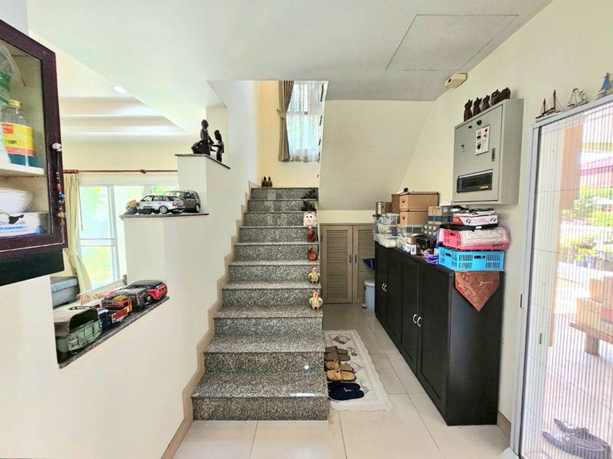 For SaleHousePathum Thani,Rangsit, Thammasat : Single house for sale, 90 sq m, Charlotteville Village. (Charlotte's Ville) Soi Hathairat 74 - Sai Mai, beautiful garden, ready to move in. Bueng Kham Proi Subdistrict, Lam Luk Ka District, Pathum Thani