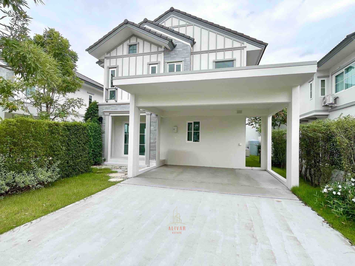 For RentHouseBangna, Bearing, Lasalle : RH120625 For rent, 2-story detached house, 4 bedrooms at Villaggio 3 Srinakarin-Bangna, near MEGA Bangna.