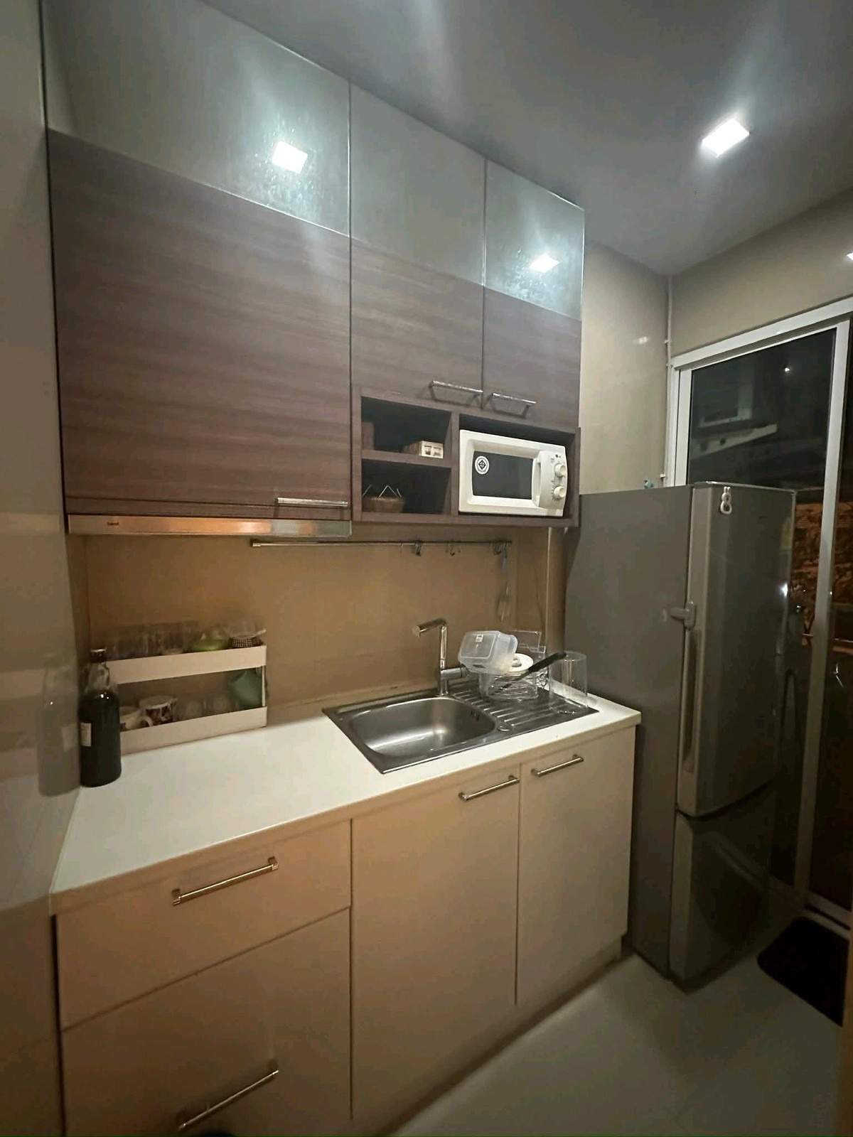 คอนโดลาดพร้าว101 แฮปปี้แลนด์ : happy condo ladpra101 เช่า 14000 ขาย2ล้าน line add id paolin1