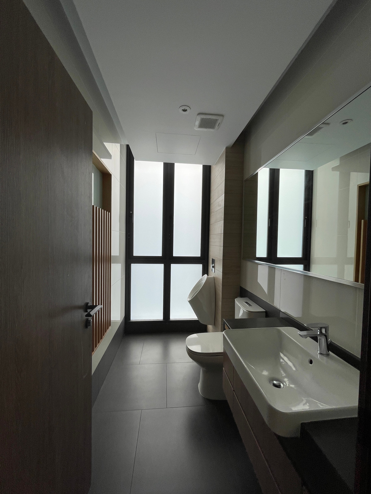 ขายบ้านพัฒนาการ ศรีนครินทร์ : ขายบ้านเดี่ยวหรู 4 ชั้น ZENITH 5 RESIDENCES ศรีนครินทร์ หลัง Paradise Park พื้นที่ใช้สอย 531 ตร.ม. ใกล้รถไฟฟ้าสายสีเหลือง