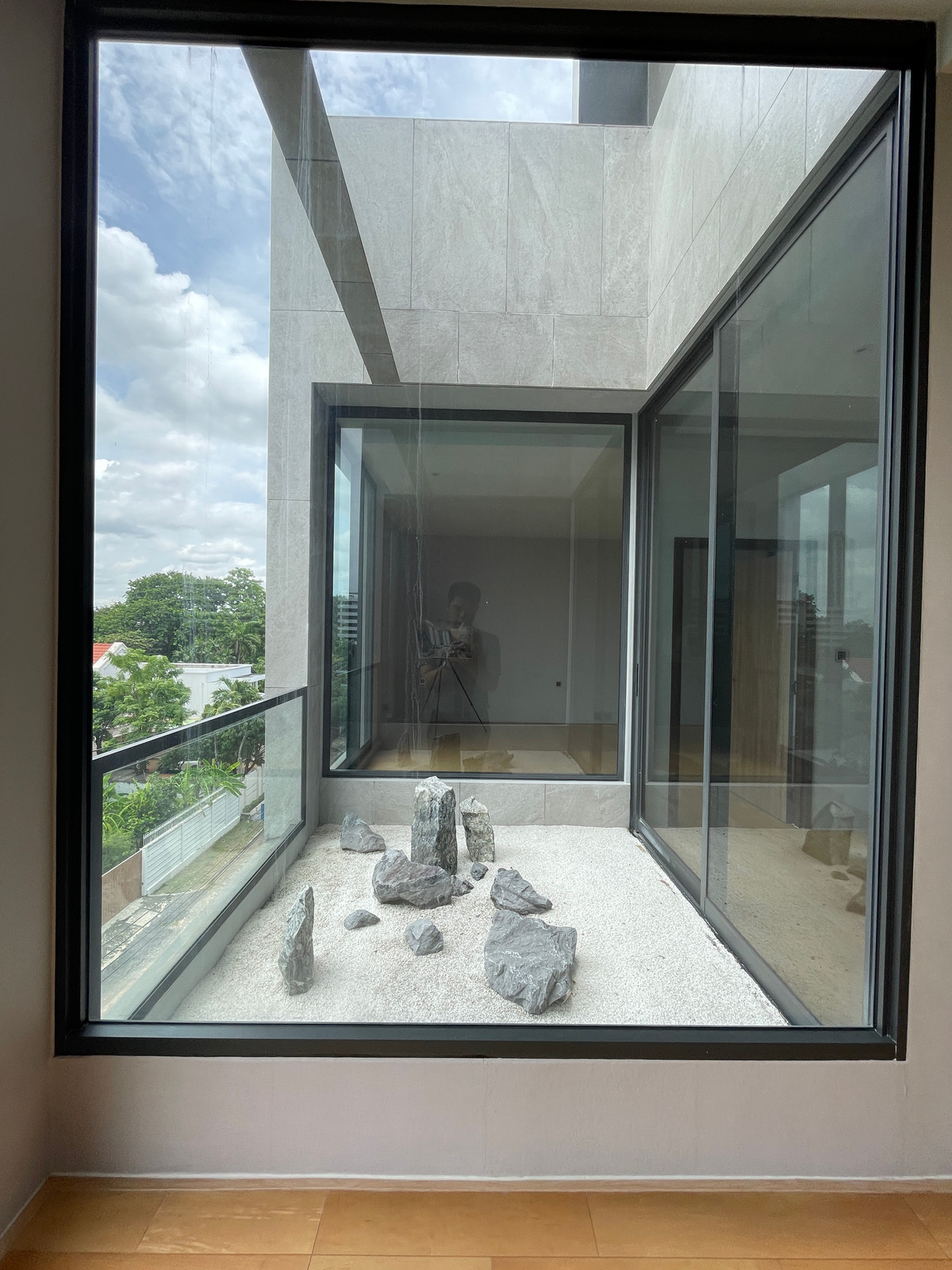 ขายบ้านพัฒนาการ ศรีนครินทร์ : ขายบ้านเดี่ยวหรู 4 ชั้น ZENITH 5 RESIDENCES ศรีนครินทร์ หลัง Paradise Park พื้นที่ใช้สอย 531 ตร.ม. ใกล้รถไฟฟ้าสายสีเหลือง