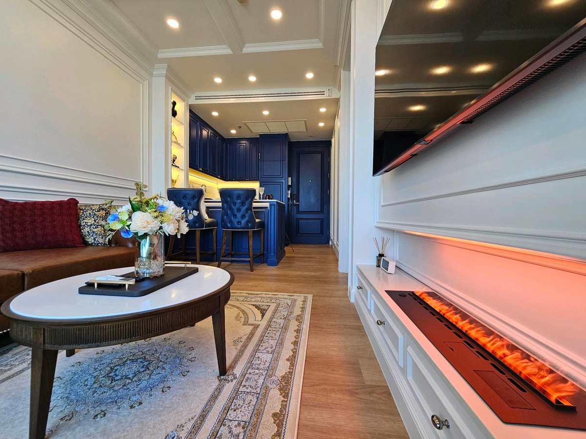 ให้เช่าคอนโดสุขุมวิท อโศก ทองหล่อ : Newly Renovate 1 bedroom